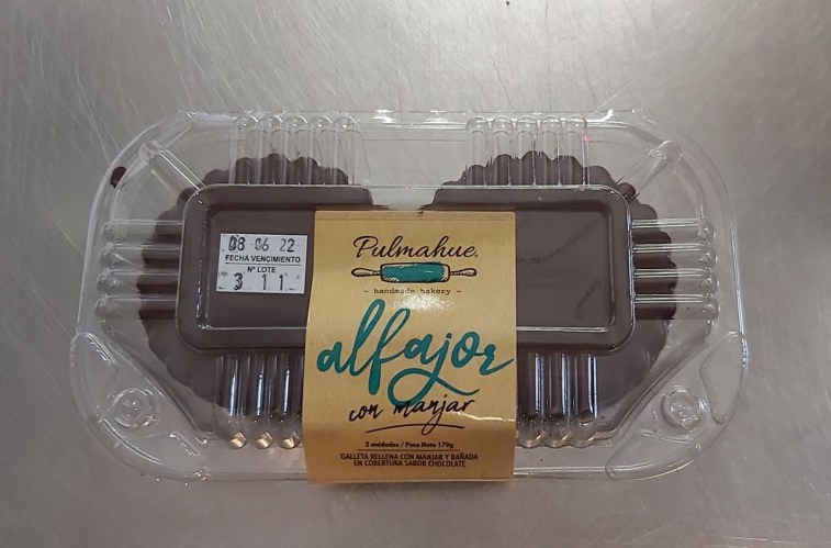 alfajor con manjar pulmahue